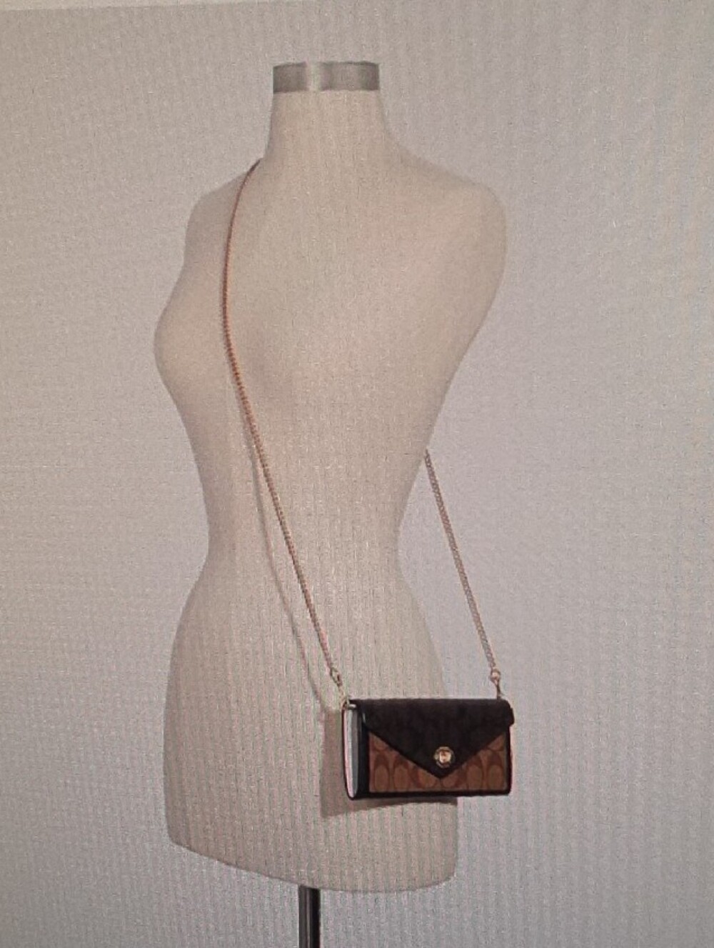 Brand New Coach Envelope Wallet Purse - Picture 8 of 15